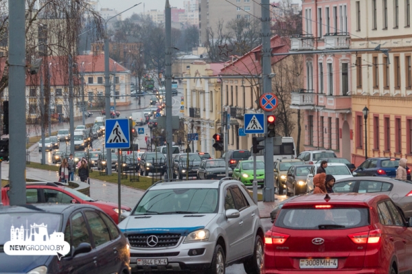 Нерезидентам Беларуси разрешили не уплачивать налог на продажу автомобиля