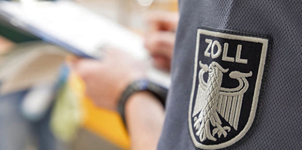 
                            
        						Из Германии вернут двух нелегально работавших водителей-белорусов                            
						
