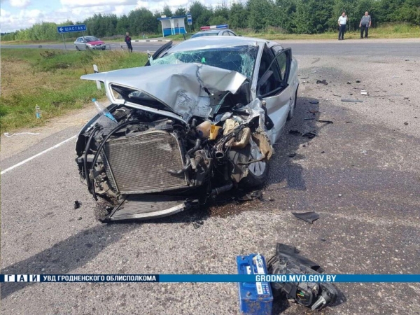 
                            
        						Трактор не пропустил AUDI в Сморгонском районе – пострадали водитель и пассажирка "легковушки"                            
						
