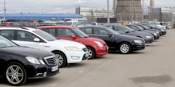 
                            
        						В Литве дорожают и старые, и новые автомобили. "Хорошее время для продажи, но не для покупки"                            
						