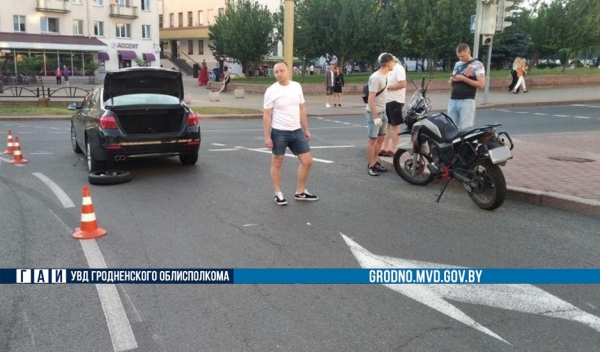 
                ДТП в центре Гродно, мотоциклист госпитализирован
                
                
            