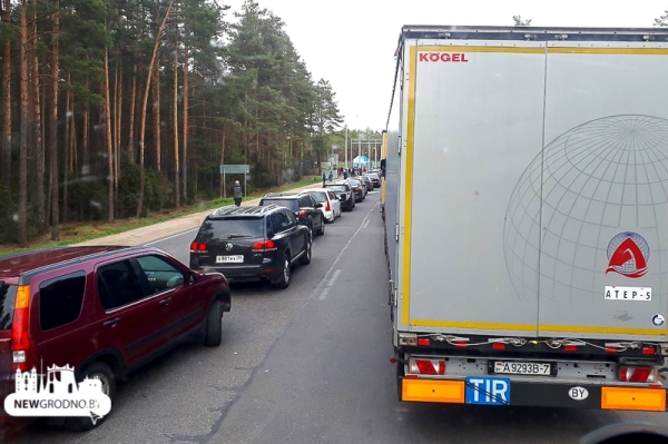 Желающих оказалось слишком много: транспортная фирма нашла «ждуна» на литовскую границу