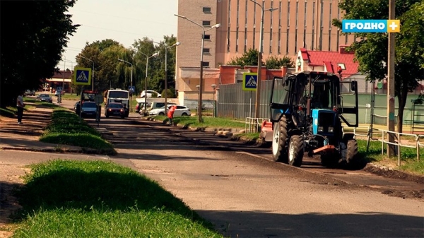
                К сентябрю в Гродно обещают обустроить подъезды ко всем школам и садам
                
                
            