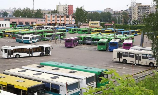 
                В Гродно закрывают автобусный маршрут на Юбилейное озеро
                
                
            