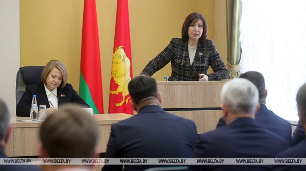 Кочанова обсудила с активом Гродненской области развитие региона